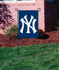 15" x 10.5" YANKEES Garden/Mini Flag