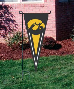 Iowa Yard Pennat 34"x14"