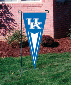Kentucky Yard Pennat 34"x14"