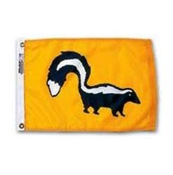 Skunk Flag 12"x18"